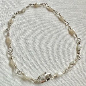 Sterling silver pearl bracelet